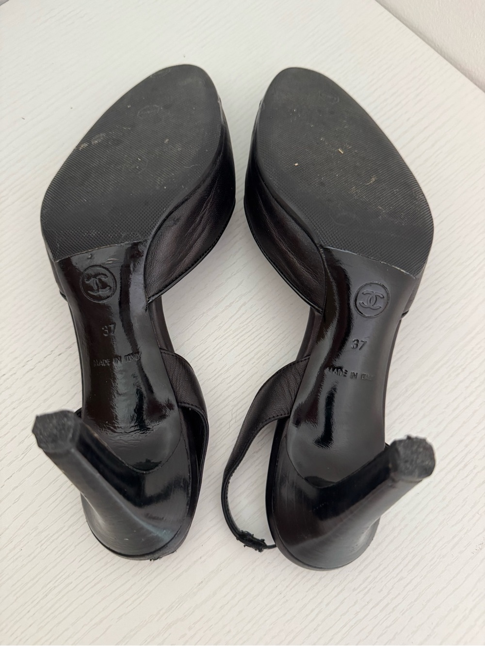 Chanel CC Logo Black Bow Patent Slingback Heels EU 37 Authentic Vintage Shoes - Picture 5 of 8